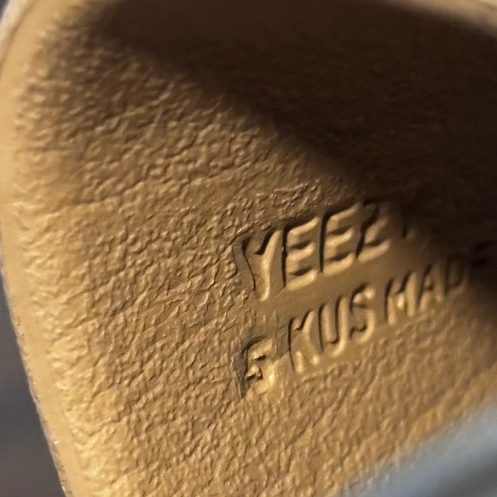 Yeezy infant Beige Slip-On Clogs size 5